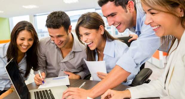 Блог Павла Аксенова. Анекдоты от Пафнутия. Фото andresr - Depositphotos 