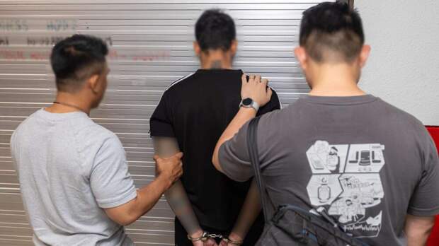 Strait Times: сингапурца будут судить за слив в Сеть фильма «Легенда об Аанге»