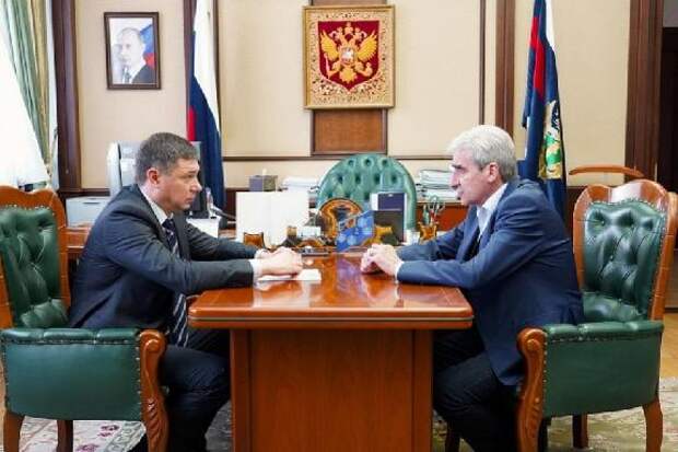 Евгений Первышов обсудил с Александром Трембицким подготовку к осенне-зимнему периоду