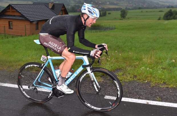 Hugo Houle (AG2R-La Mondiale) (фото: Tim de Waele/TDWSport.com)