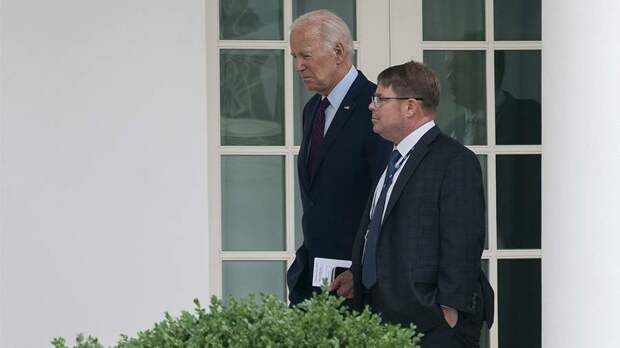 Врач Байдена О'Коннор отказался отвечать на вопросы о его дееспособности