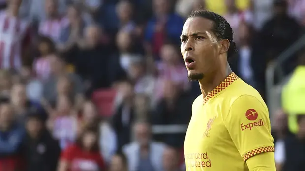 Ван Дейк выбрал лучшего из Роналду и Месси