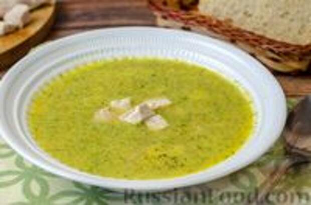 Фото к рецепту: Суп-пюре из брокколи с курицей