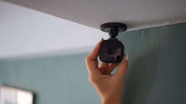 Юрист Курбаков рассказал, что грозит арендодателю за установку камер в квартире