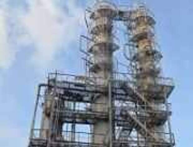 «Ангарская НХК» смонтировала новую колонну газофракционирующей установки