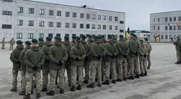 В Литве вычисляют, за сколько дней смогут взять Калининград