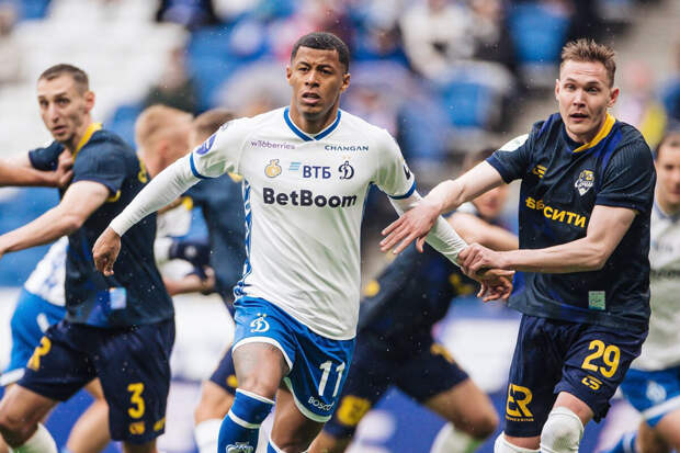 Тренер "Сочи" Осинькин рассказал, как его команда добыла три победы подряд