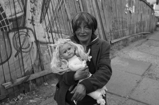 Ненужные люди: бездомные украинцы на снимках Геннадия Крупко