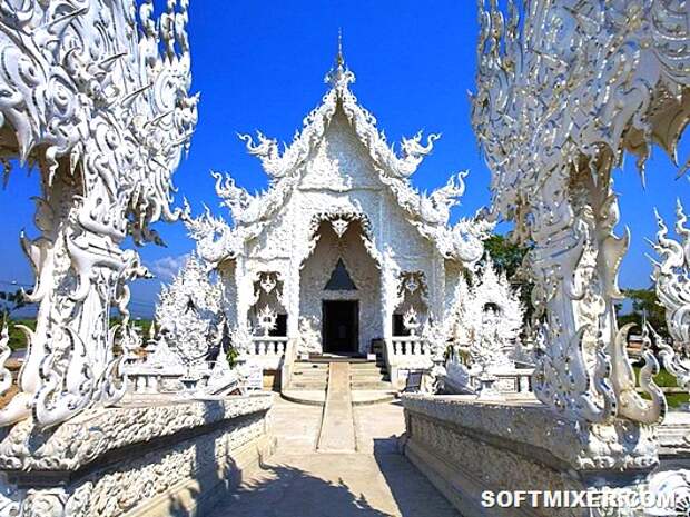 wat-rong-khun-temple--chiang-rai-province--thailand