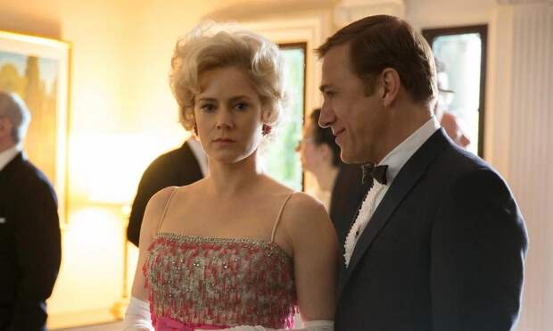 «Обещал встретиться в определенный день, а сам пропадал»: девушки в Сети рассказали, как поняли, что встречаются с нарциссом