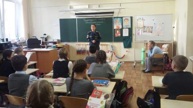 Открытый урок по пожарной безопасности провели в СЗАО. Фото: 2 РОНПР СЗАО
