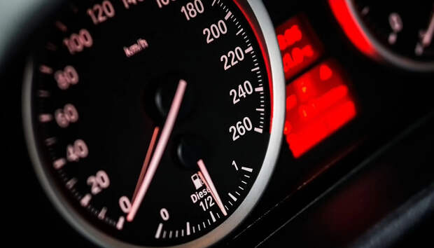 В Беларуси электромобиль Dongfeng BOX подешевел до 990 тысяч рублей