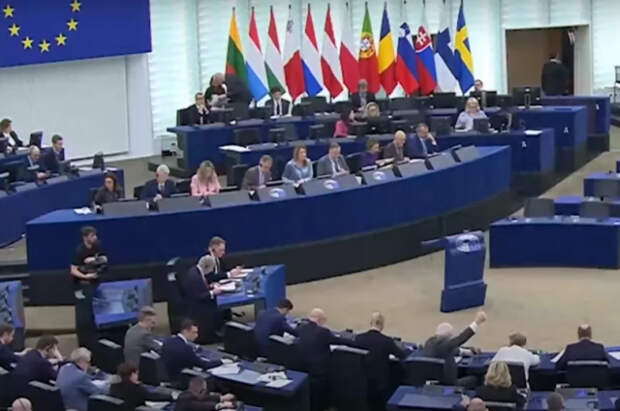 В Европарламенте назвали ошибкой миллиардное финансирование Украины