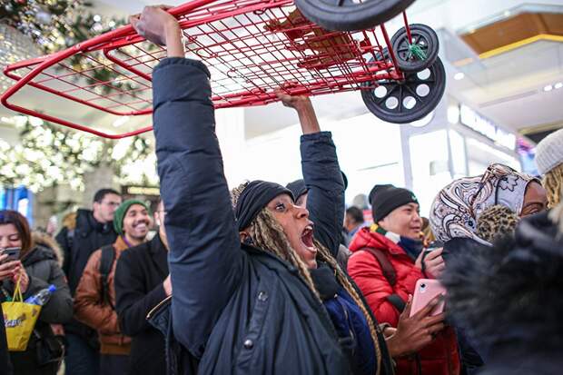 Распродажи в США