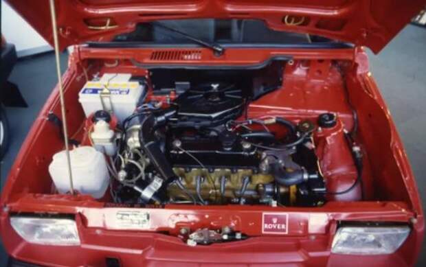 Даже небольшая модель из 90-х обзавелась иностранными двигателями, задача которых - повысить интерес.  Тюнинговые компании предлагают машины с двигателями Mini объемом 1,0 литра и мощностью 44 л.с., а в 1998 году на автомобиль был установлен Rover объемом 1,3 литра и мощностью 63 л.с. (на фото).  Завод в Серпухове предлагает версию «Оки» с 3-цилиндровым китайским двигателем объемом 0,8 литра, развивающим 37 л.с., но цена этой машины равна цене новой «Жигули».