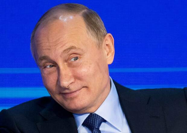 Всё больше начинаю понимать, что главных причин удара по Крымскому мосту было две:  1. Пережитое Зеленским публичное унижение на саммите НАТО.  2.-10