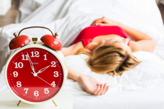 Полезно ли взрослым спать днем - советы врача