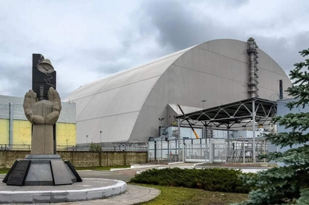 Эксперт Уваров сказал, что сейчас происходит под Чернобыльским «саркофагом»