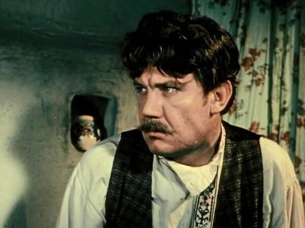 Леонид Пархоменко в фильме "Хождение по мукам" 1958г. (источник фото: kino-teatr.ru)