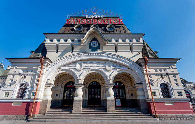 10 самых красивых зданий Владивостока (ФОТО)