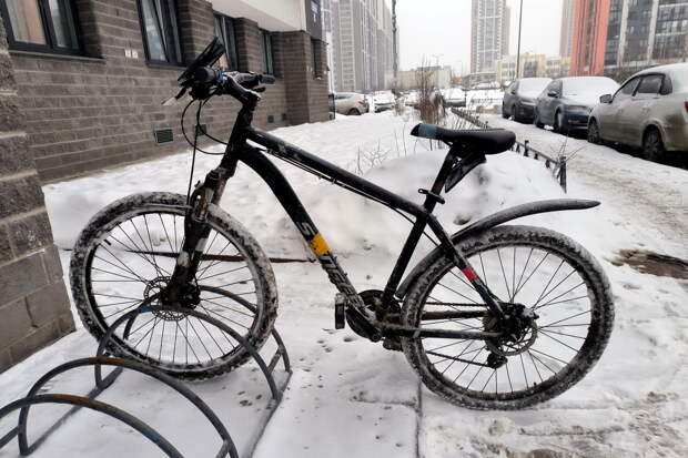 Военкомы отобрали у украинца велосипед