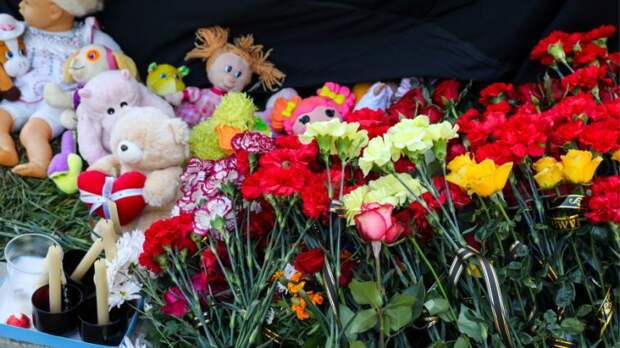 День траура: в Волгограде простились с погибшими в ДТП детьми