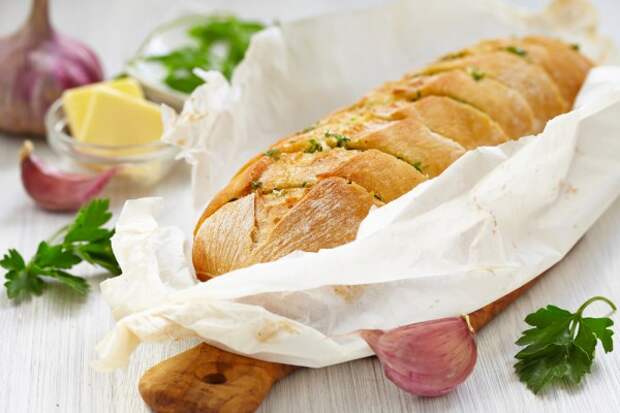 Хлеб в духовке с сыром и зеленью