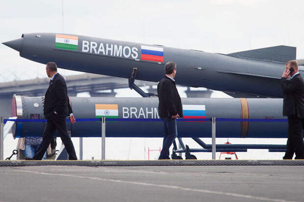 Военное предприятие BrahMos сообщило об отсутствии планов на поставку ракет в РФ
