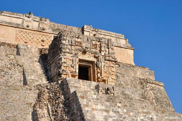 Ушмаль (Юкатан, Мексика), мексиканские пирамиды майя