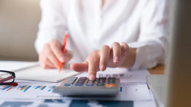 Аналитик Бодрова дала советы по инвестированию в 2022 году