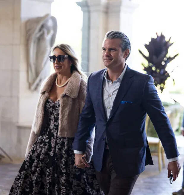 Министр обороны США Пит Хегсет с женой Дженнифер Раучет