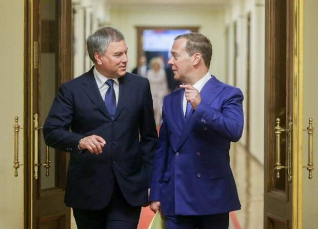 Вячеслав Володин и Дмитрий Медведев. Фото: www.globallookpress.com