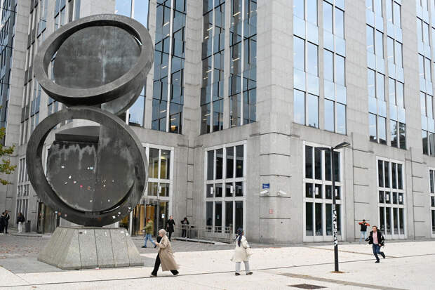 Суд  в Москве начал рассмотрение иска ЦБ к Euroclear на сумму 18,2 трлн рублей