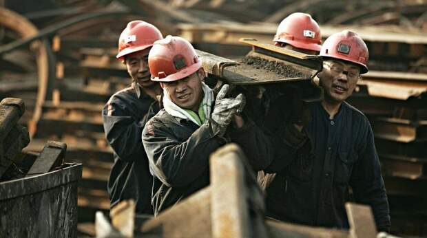 Китай поражает нас своим стремительным экономическим ростом и темпами, которыми он движется к статусу мирового лидера и сверхдержавы