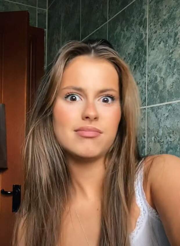 Девушка из TikTok раскрыла секрет, как покорить любого парня одним лишь взглядом, у нее работает, а повторить может каждый