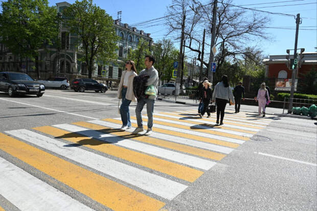 Свыше 400 человек наказали в Крыму за неумение вести себя у пешеходных переходов