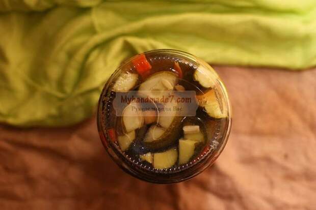 Хрустящие маринованные огурцы