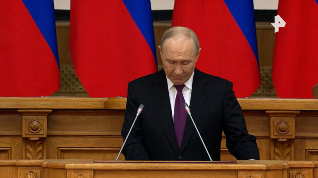 Путин: Россия должна найти сбалансированный способ регулирования ИИ