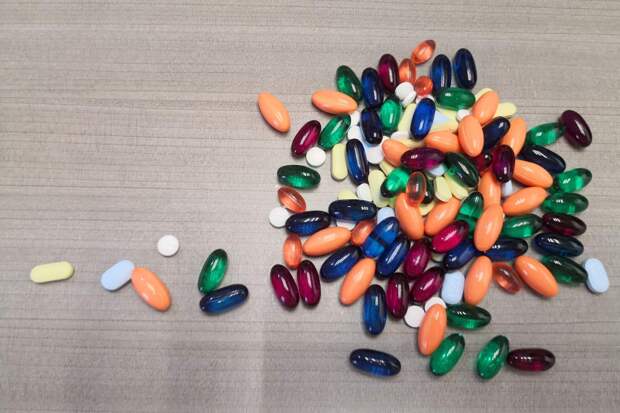 medicine kapsuly preparaty