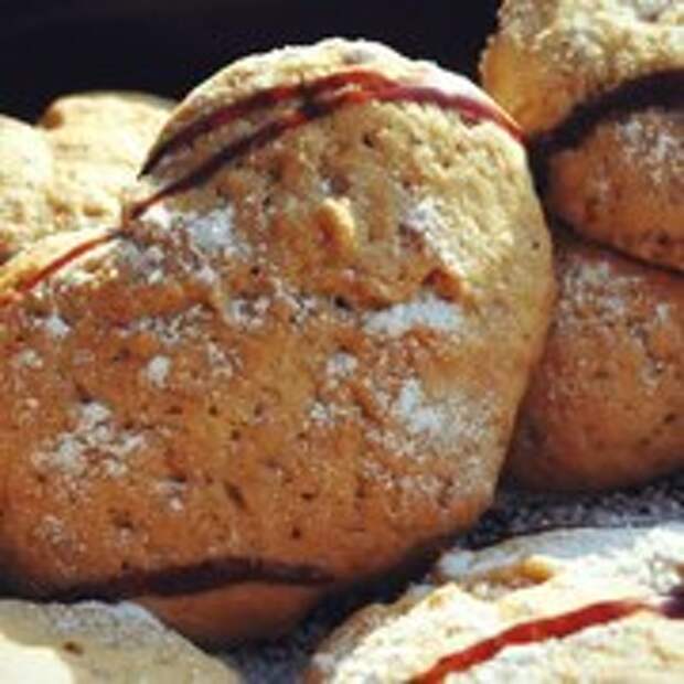 Банановое печенье с пеканом и грецким орехом  