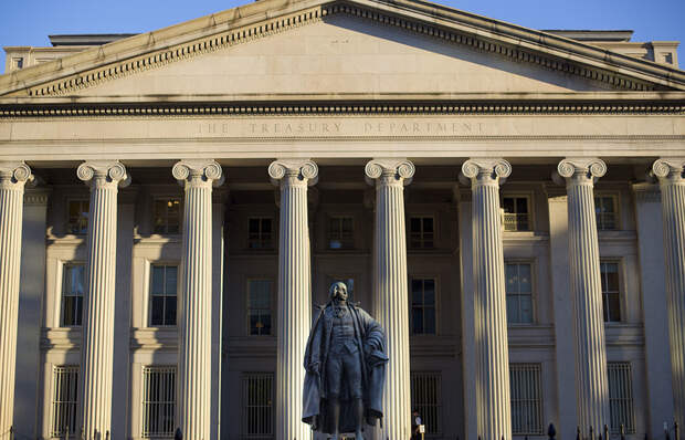 Здание министерства финансов США в Вашингтоне