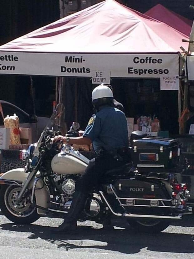1587125133_policejskie-budni-22.jpg