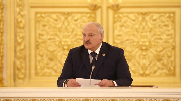 Лукашенко: Для восстановления после рабочей недели нужно посетить малую родину