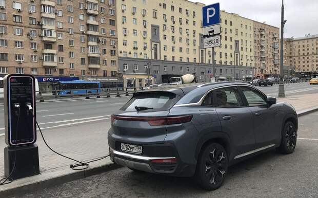 Продажи электромобилей в России рухнули в феврале: объясняем причины