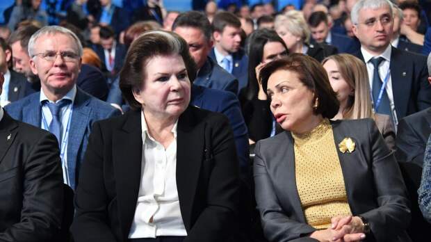 Роднина о ноющей России: нам, депутатам, очень тяжело, но мы не ноем