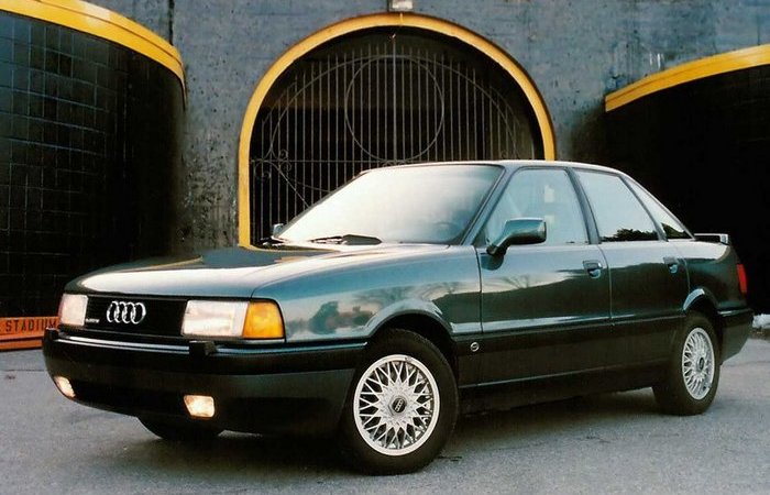 AUDI 80 - автомобиль, которые не могла догнать полиция.