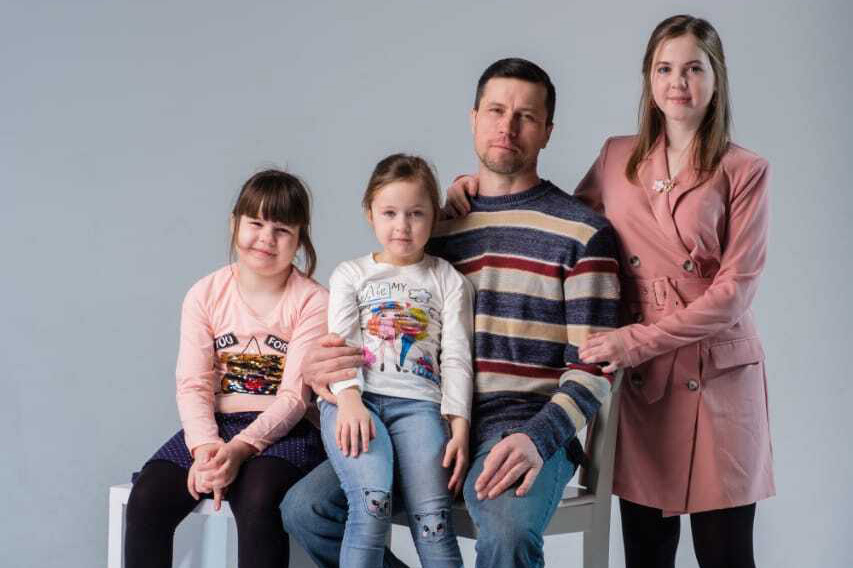 «Дела лучше, чем были»: как вывезший своих детей из Швеции Денис Лисов обосновался в России