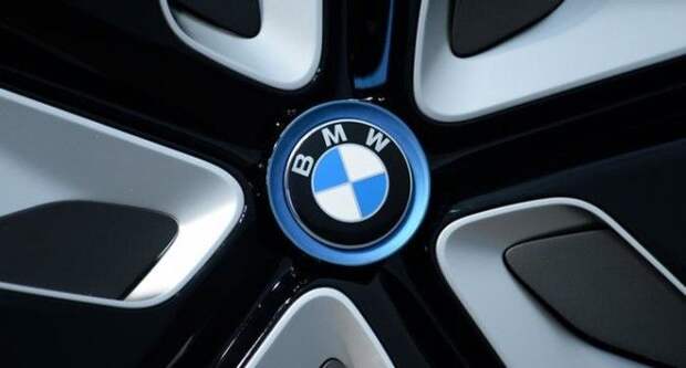 Патриотичный BMW. Патриотичный BMW