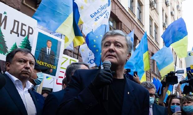 Порошенко выступил против Лукашенко и назвал Москву агрессором