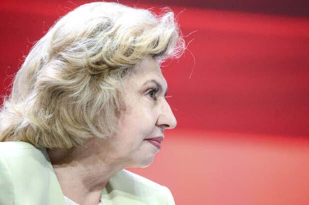 Москалькова на переговорах с Лубинцом передала письма для военнопленных России